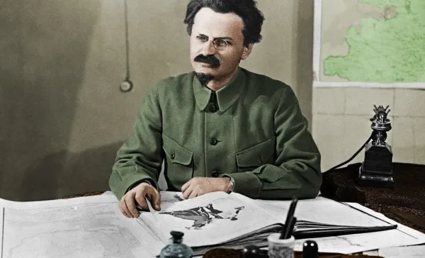 El Programa de Transición: El método del marxismo en tiempos de crisis